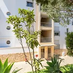 Homes Ocean View With 3 Spacious Terraces, 2 Swimming Pools & Tennis Court Daire