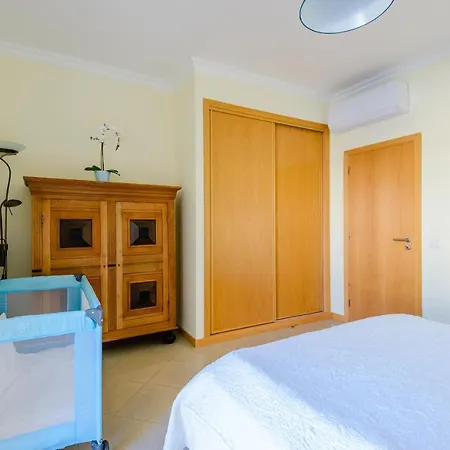 Homes Ocean View With 3 Spacious Terraces, 2 Swimming Pools & Tennis Court Albufeira