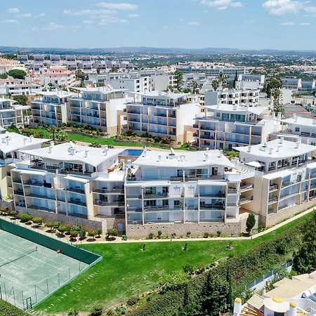 Homes Ocean View With 3 Spacious Terraces, 2 Swimming Pools & Tennis Court * 알부페이라