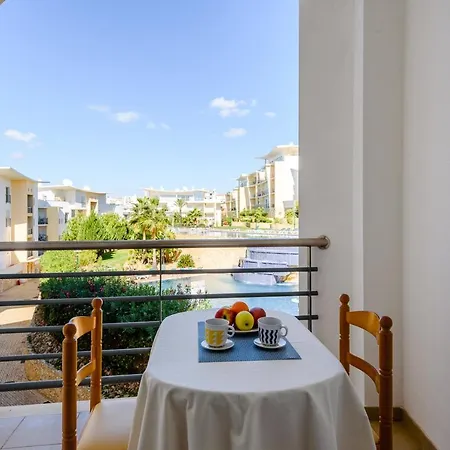 Homes Ocean View With 3 Spacious Terraces, 2 Swimming Pools & Tennis Court 알부페이라