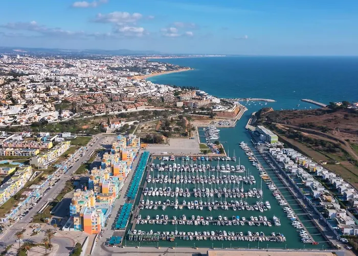 Homes Ocean View With 3 Spacious Terraces, 2 Swimming Pools & Tennis Court Albufeira