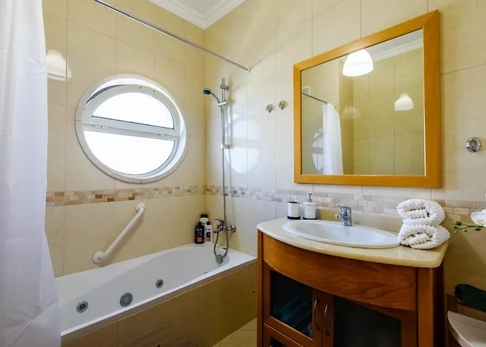 Apartament Homes Ocean View With 3 Spacious Terraces, 2 Swimming Pools & Tennis Court Albufeira