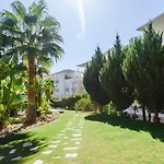 Homes Ocean View With 3 Spacious Terraces, 2 Swimming Pools & Tennis Court Apartmán *